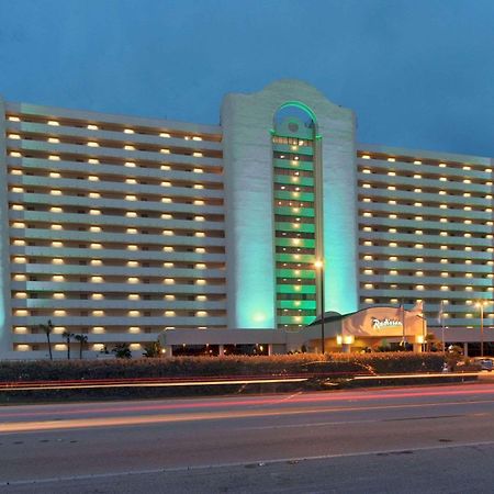 Radisson Suite Hotel Oceanfront Мельбурн Екстер'єр фото