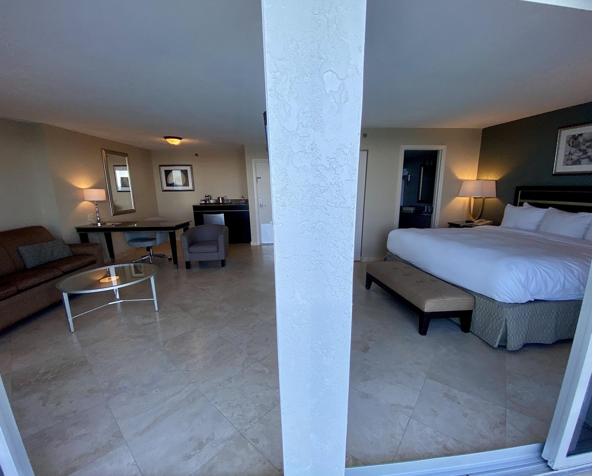 Radisson Suite Hotel Oceanfront Мельбурн Екстер'єр фото