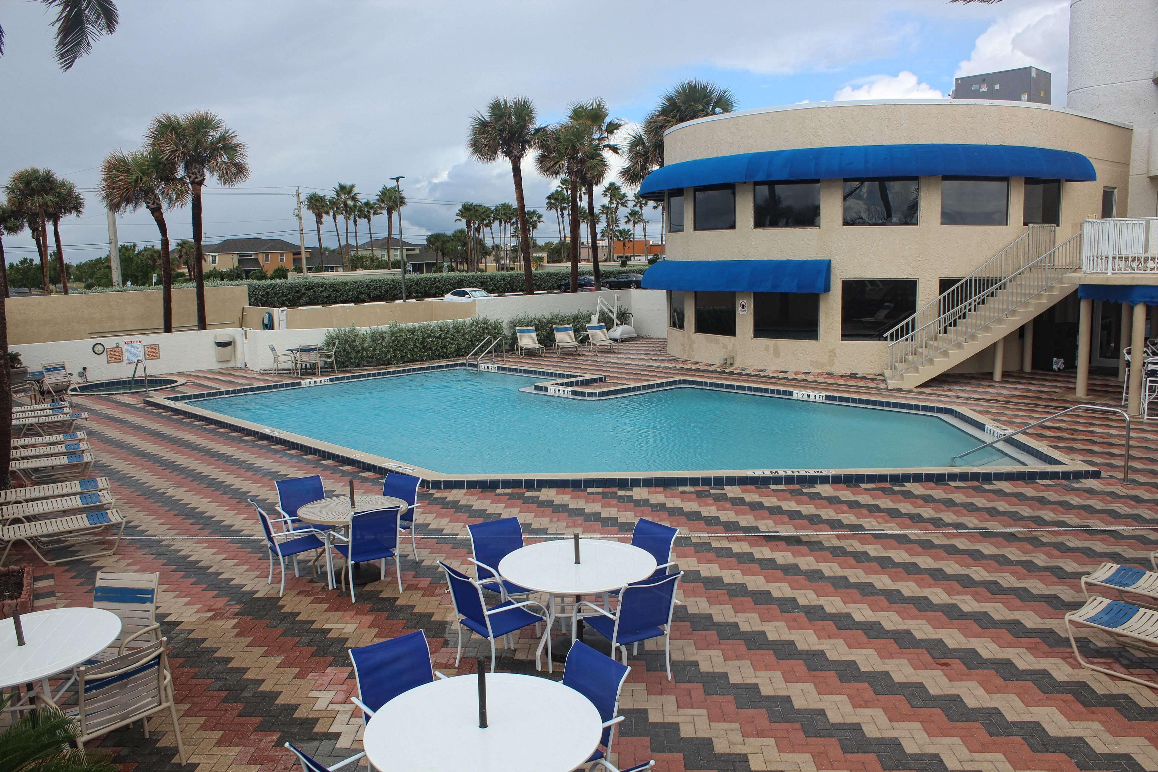 Radisson Suite Hotel Oceanfront Мельбурн Екстер'єр фото